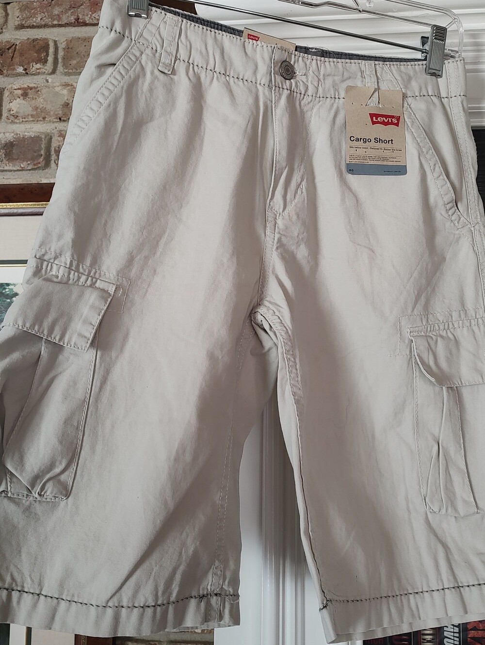 Levi's Kids Cargo Shorts in Light Cream Size 14 Or 27